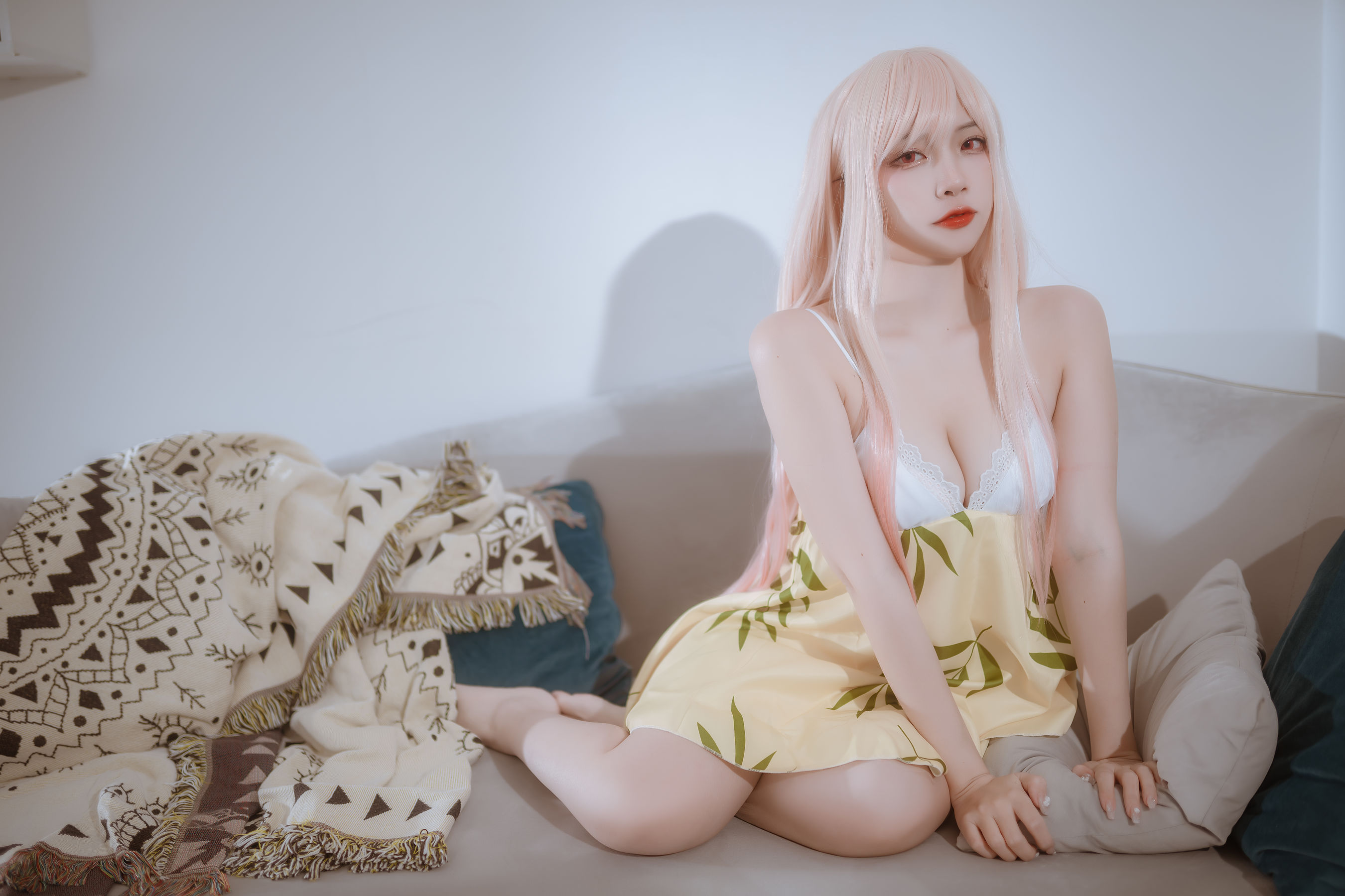 人气Coser 二佐Nisa - 海梦 睡衣